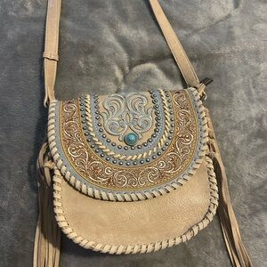 Montana West Detailed Fringe Crossbody Bag